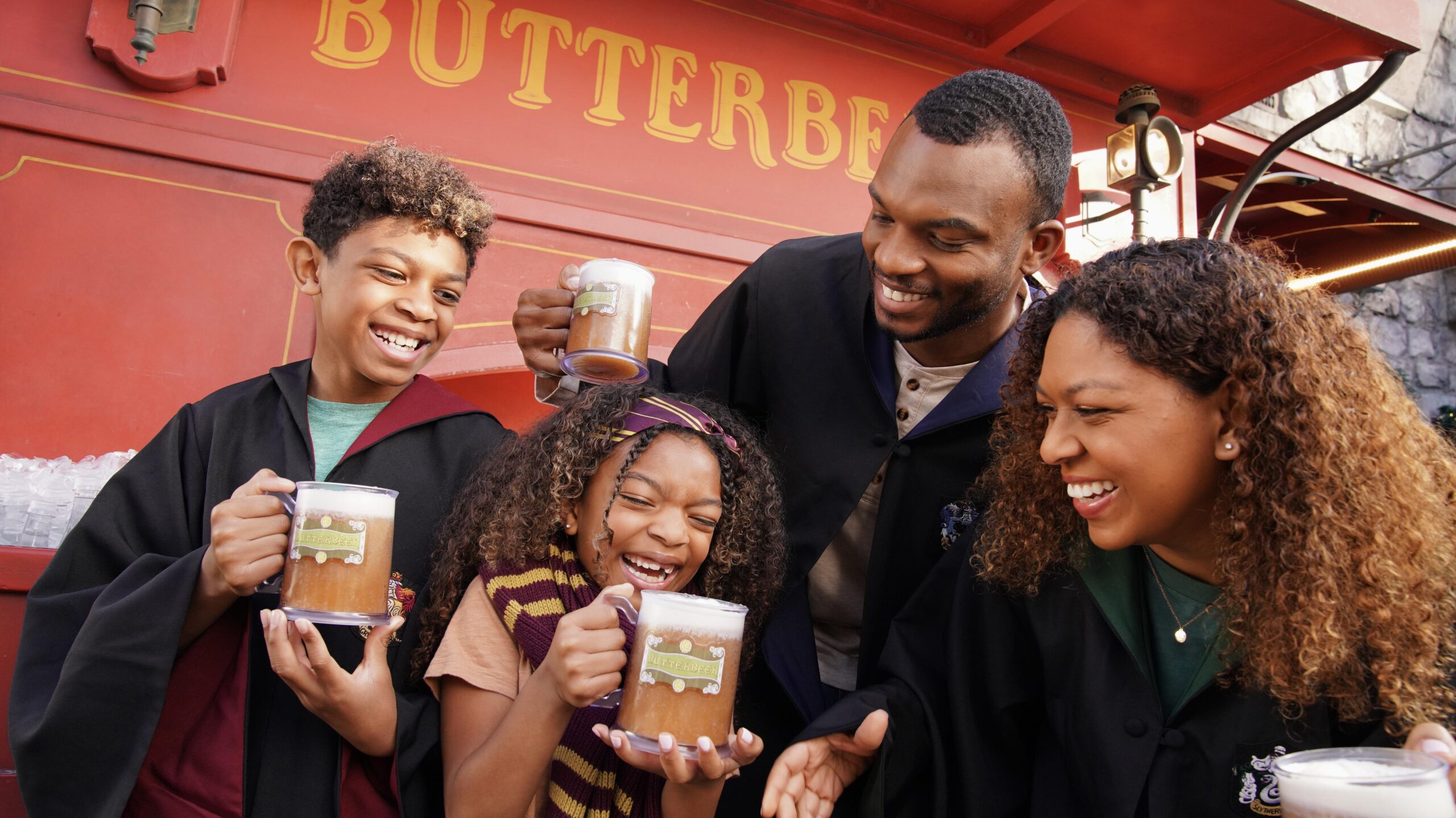 La magia de Butterbeer vuelve a Universal Orlando