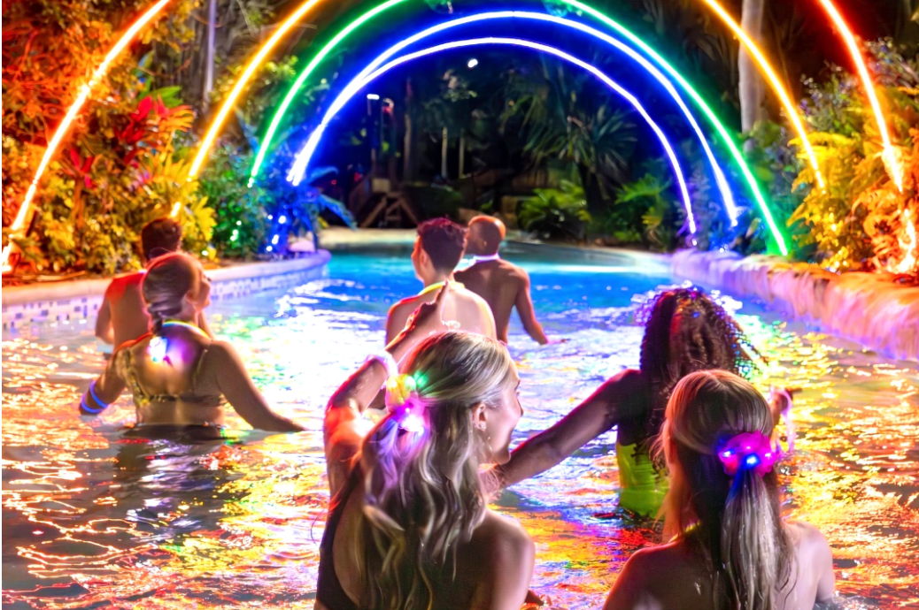 Aquatica Orlando: AquaGlow está de regreso
