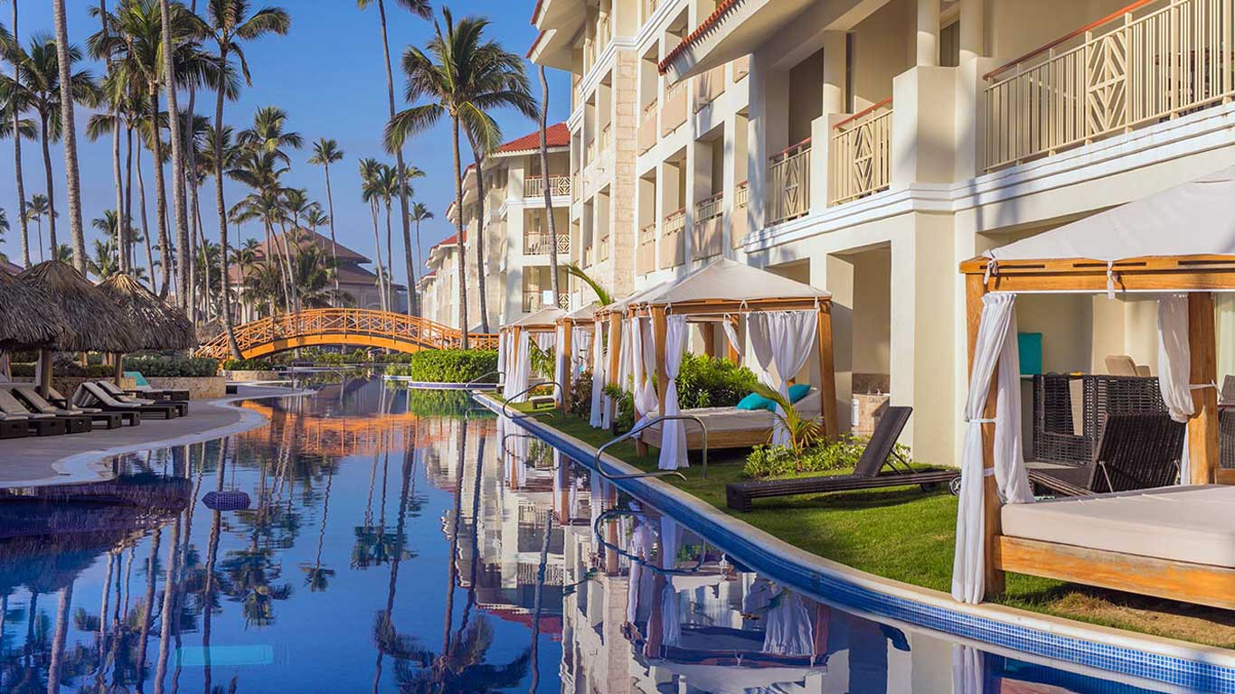 Descubre la Experiencia "The Club" en Majestic Resorts